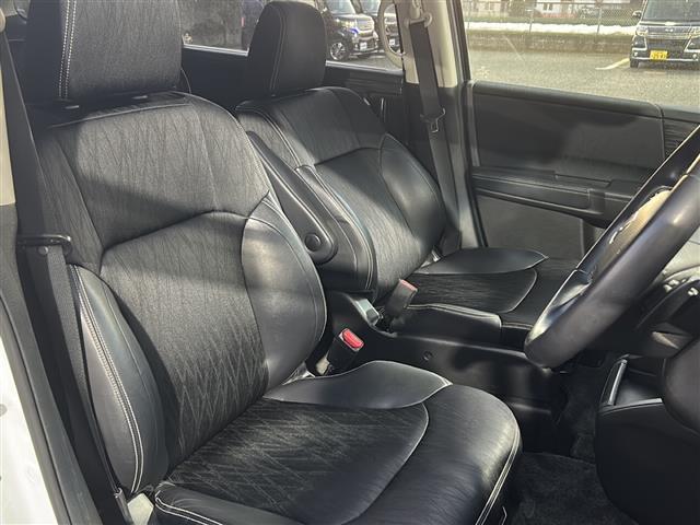 オデッセイ アブソルート（20枚目）