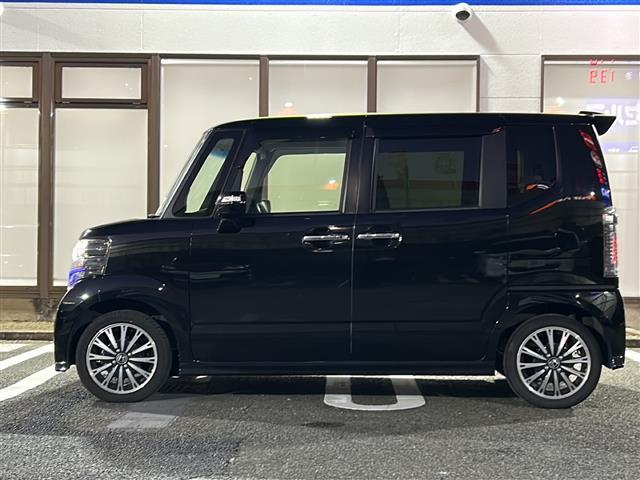 N-BOXカスタム G・ターボLパッケージ ☆純正ナビ(地図SDカードなし)☆両側パワースライドドア☆バックカメラ☆クルーズコントロール☆ステアリングスイッチ☆パドルシフト☆スマートキー☆純正アルミホイール☆プッシュスタート(28枚目)