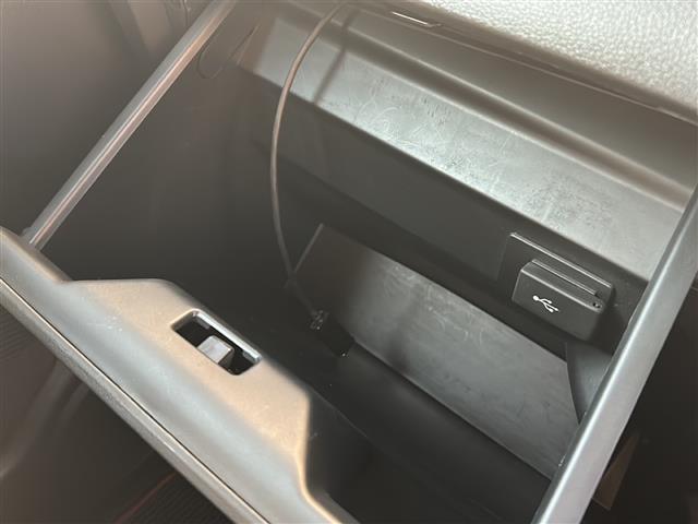 N-BOXカスタム G SSパッケージ ☆純正ギャザーズナビ☆バックカメラ☆ワンセグテレビ☆前席シートヒーター☆両側パワースライドドア☆ETC☆スマートキー☆オートライト☆純正フロアマット☆LEDフォグライト(13枚目)