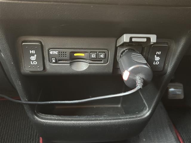 N-BOXカスタム G SSパッケージ ☆純正ギャザーズナビ☆バックカメラ☆ワンセグテレビ☆前席シートヒーター☆両側パワースライドドア☆ETC☆スマートキー☆オートライト☆純正フロアマット☆LEDフォグライト(15枚目)