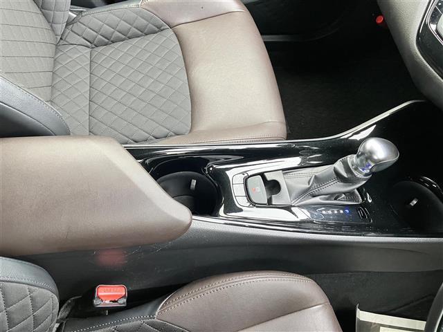 C-HR G フルモデリスタエアロ/ALPINE製9インチナビ/バックカメラ/レーダークルーズコントロール/ETC/シートヒーター/コーナーセンサー前後/レーンキープアシスト/HDMI接続/BSM/LEDライト(29枚目)