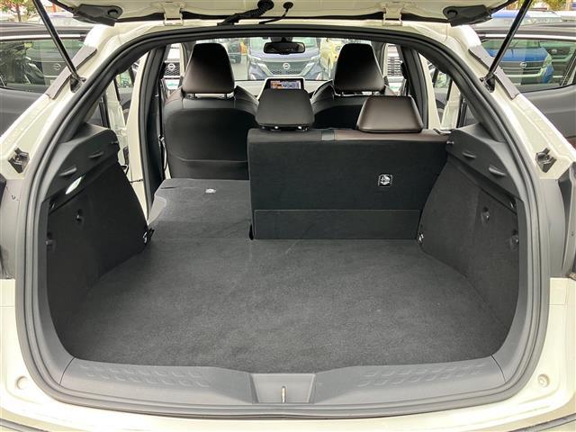 C-HR G フルモデリスタエアロ/ALPINE製9インチナビ/バックカメラ/レーダークルーズコントロール/ETC/シートヒーター/コーナーセンサー前後/レーンキープアシスト/HDMI接続/BSM/LEDライト(39枚目)