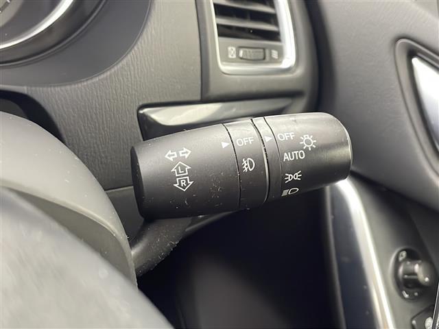 アテンザワゴン XD ディスチャージパッケージ/純正ナビ/フルセグTV/DVD/CD/Bluetooth/バックカメラ/純正フリップダウンモニター/純正19インチアルミホイール/スマートシティブレーキサポート(7枚目)