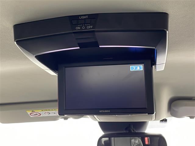 アテンザワゴン XD ディスチャージパッケージ/純正ナビ/フルセグTV/DVD/CD/Bluetooth/バックカメラ/純正フリップダウンモニター/純正19インチアルミホイール/スマートシティブレーキサポート(9枚目)