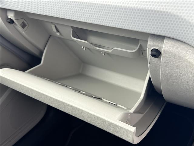 アップ! コンフォート アップ! D/Nシートヒーター バックカメラ Bluetooth AUX 電動格納ミラー リアコーナーセンサー リモコンキー オールシーズンタイヤ 純正フロアマット ABS オートライト アイドリングストップ(38枚目)