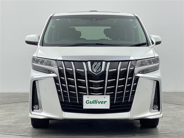アルファードハイブリッド ＳＲ　Ｃパッケージ　純正９型ナビ　純正１２．１型ナビ　ツインムーンルーフ　ブラインドスポットモニター　デジタルインナーミラー　アダプティブクルーズコントロール　パワーバックドア　シートベンチレーション　ＥＴＣ　禁煙車（18枚目）
