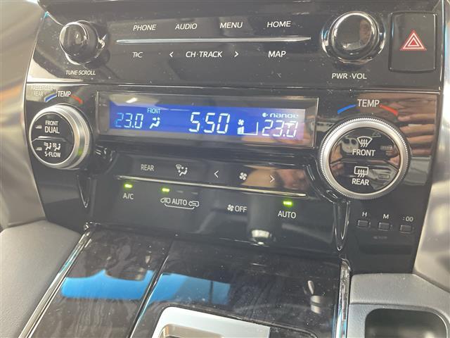 アルファードハイブリッド ＳＲ　Ｃパッケージ　純正９型ナビ　純正１２．１型ナビ　ツインムーンルーフ　ブラインドスポットモニター　デジタルインナーミラー　アダプティブクルーズコントロール　パワーバックドア　シートベンチレーション　ＥＴＣ　禁煙車（22枚目）