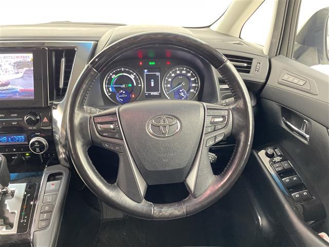 アルファードハイブリッド ＳＲ　Ｃパッケージ　純正９型ナビ　純正１２．１型ナビ　ツインムーンルーフ　ブラインドスポットモニター　デジタルインナーミラー　アダプティブクルーズコントロール　パワーバックドア　シートベンチレーション　ＥＴＣ　禁煙車（25枚目）