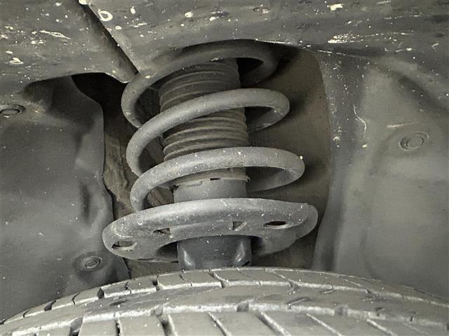 ＣＸ－５ ＸＤ　ブラックトーンエディション　サンルーフ　ＢＯＳＥサウンド　３６０度ビューモニター　シートヒーター　純正ナビ　ＥＴＣ　レーダークルーズコントロール　ＢＳＭ　ヘッドアップディスプレイ　ハーフレザーシート　パワーバックドア　ＬＥＤ（21枚目）