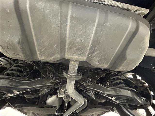 ＣＸ－５ ＸＤ　ブラックトーンエディション　サンルーフ　ＢＯＳＥサウンド　３６０度ビューモニター　シートヒーター　純正ナビ　ＥＴＣ　レーダークルーズコントロール　ＢＳＭ　ヘッドアップディスプレイ　ハーフレザーシート　パワーバックドア　ＬＥＤ（22枚目）