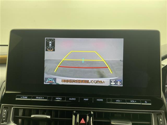 クラウンハイブリッド Ｓ　純正１２．３インチナビ　バックカメラ　ハーフレザーシート　パワーシート　シートヒーター　ステアリングヒーター　ビルトインＥＴＣ　ドライブレコーダー　トヨタセーフティーセンス　追従クルコン　ＢＳＭ（3枚目）