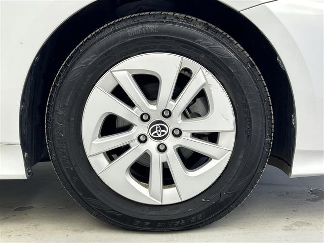 プリウス S 純正ナビ フルセグ CD DVD BT MSV バックカメラ ビルトインETC プリクラッシュセーフティー LDA レーダークルーズコントロール ふらつき検知機能 LEDヘッドライト オートライト(21枚目)