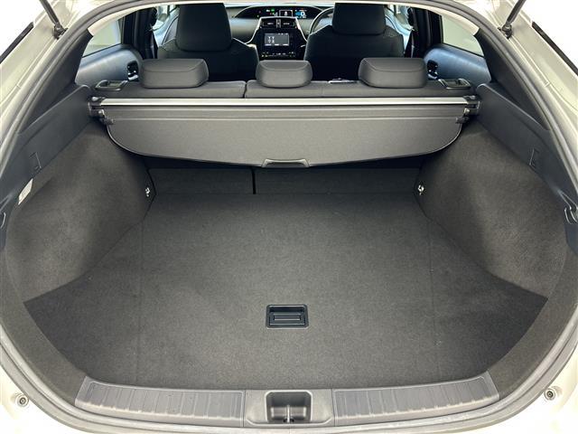 プリウス S 純正ナビ フルセグ CD DVD BT MSV バックカメラ ビルトインETC プリクラッシュセーフティー LDA レーダークルーズコントロール ふらつき検知機能 LEDヘッドライト オートライト(29枚目)