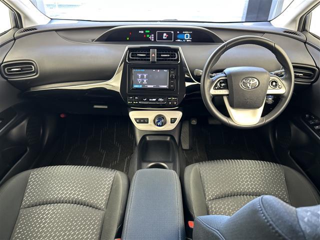 プリウス S 純正ナビ フルセグ CD DVD BT MSV バックカメラ ビルトインETC プリクラッシュセーフティー LDA レーダークルーズコントロール ふらつき検知機能 LEDヘッドライト オートライト(42枚目)