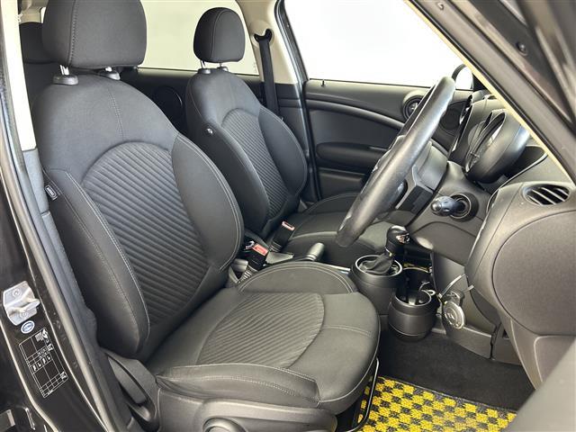 MINI クーパーSD クロスオーバー 社外SDナビ BT Bカメ LED ETC 純正AW DVD 横滑り防止機能 リモコンキー プッシュスタート サイドエアバッグ カーテンエアバッグ 社外フロアマット オートライト スペアキー1本(22枚目)