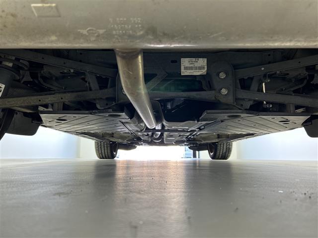 MINI クーパーSD クロスオーバー 社外SDナビ BT Bカメ LED ETC 純正AW DVD 横滑り防止機能 リモコンキー プッシュスタート サイドエアバッグ カーテンエアバッグ 社外フロアマット オートライト スペアキー1本(40枚目)