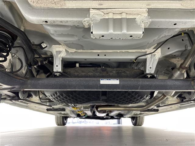 ルーミー カスタムG 純正9インチメモリナビ フルセグTV Bluetooth DVD TVキャンセラー バックカメラ スマートアシスト3 衝突軽減ブレーキ 車線逸脱警報 レーダークルーズコントロール 両側パワースライドド(39枚目)