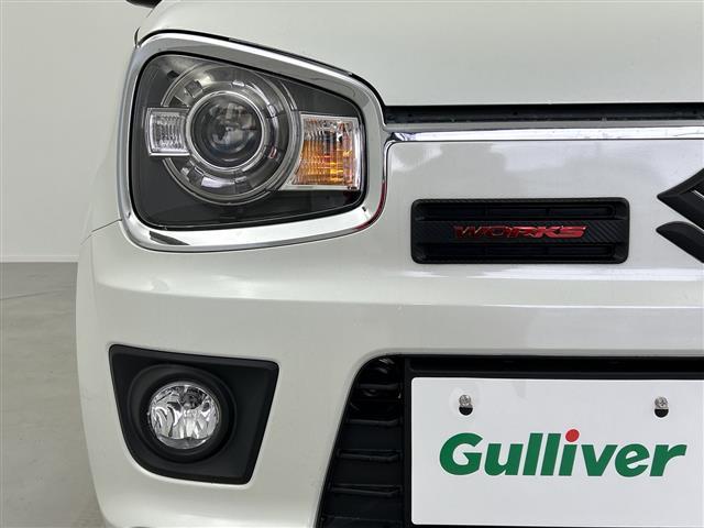 アルトワークス ベースグレード クラリオンオーディオ CD AUX FM AM RECARO セミバケットシート 社外マフラー RSRダウンサス 5MT 電動格納ミラー スマートキー プッシュスタート HIDヘッド オートライト(15枚目)