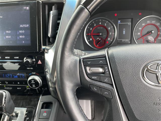アルファード ２．５Ｓ　Ｃパッケージ　純正９型ナビ／ＣＤ／ＤＶＤ／Ｂｌｕｅｔｏｏｔｈ／フルセグＴＶ／バックカメラ／フリップダウンモニター／ＥＴＣ／ドラレコ／レーダークルーズコントロール／ハンドルヒーター／エアーシート（9枚目）