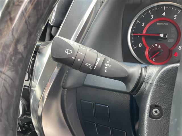 アルファード ２．５Ｓ　Ｃパッケージ　純正９型ナビ／ＣＤ／ＤＶＤ／Ｂｌｕｅｔｏｏｔｈ／フルセグＴＶ／バックカメラ／フリップダウンモニター／ＥＴＣ／ドラレコ／レーダークルーズコントロール／ハンドルヒーター／エアーシート（11枚目）