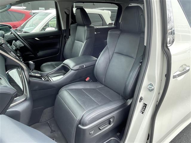 アルファード ２．５Ｓ　Ｃパッケージ　純正９型ナビ／ＣＤ／ＤＶＤ／Ｂｌｕｅｔｏｏｔｈ／フルセグＴＶ／バックカメラ／フリップダウンモニター／ＥＴＣ／ドラレコ／レーダークルーズコントロール／ハンドルヒーター／エアーシート（28枚目）