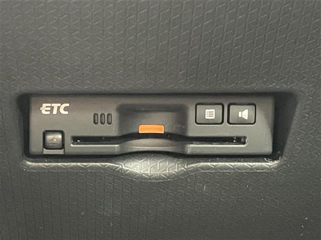 タント カスタムＲＳ　禁煙車／純正９型ナビ／全方位カメラ／両側電動スライドドア／クリアランスソナー／追従クルーズコントロール／ＥＴＣ／ハーフレザー／シートヒーター／ドライブレコーダー／衝突被害軽減ブレーキ／ＬＥＤライト（3枚目）