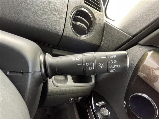 Ｎ－ＢＯＸカスタム Ｇ・Ｌ　メモリナビ：アルパインＶＩＥ－Ｘ０８Ｓ（ＤＶＤ／ＣＤ／フルセグＴＶ）　バックカメラ　前席シートヒーター　アイドリングストップ　純正アルミホイール　ＬＥＤヘッドライト（7枚目）