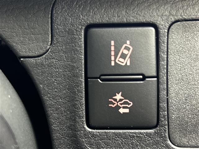 プロボックス Ｆ　衝突軽減ブレーキ／バックカメラ／４ＷＤ／レーンキープアシスト／純正ドアバイザー／純正フロアマット／１００Ｖ電源／ヒーター付きドアミラー／オートライト／オートマチックハイビーム／横滑り防止装置／ＡＢＳ（4枚目）