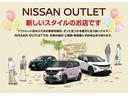 当店舗ではクルマの販売や整備は行わず新車と中古車の情報をお届けし、実際のクルマをご覧頂き体感いただける新しいスタイルのお店です。