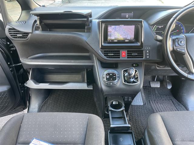 楽々収納！ペンや小物などかさばりますのであると便利ですよね！！