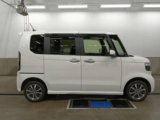 N-BOXカスタム ベースグレード(4枚目)