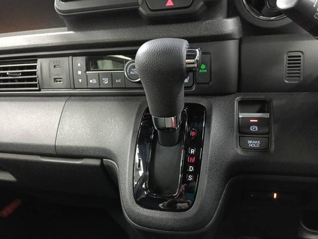 N-BOXカスタム ベースグレード(11枚目)