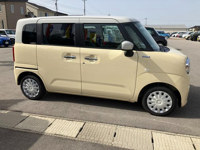 ＨＹＢＲＩＤ　Ｓリミテッド　４ＷＤ　Ｚｅｎ／両側電動スライドドア(5枚目)