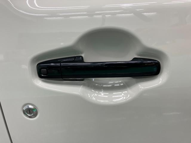 ハスラー タフワイルド　３型　４ＷＤ　衝突被害軽減ブレーキ　オートライト　プッシュスタート　シートヒーター　オートエアコン　スズキセーフティーサポート　４ＷＤ　衝突被害軽減システム　アイドリングストップ　横滑り防止機能　衝突安全ボディ（70枚目）