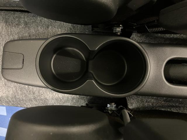 アルト Ａ　２型　バックカメラ付ディスプレイオーディオ　オートライト　Ｂｌｕｅｔｏｏｔｈ　スズキセーフティーサポート　衝突被害軽減システム　横滑り防止機能　衝突安全ボディ　アイドリングストップ（45枚目）