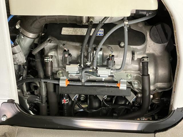 エブリイ ＪＯＩＮターボ　６型　ＬＥＤヘッドランプ　オートライト　スライドドア　プッシュスタート　スズキセーフティーサポート　４ＷＤ　衝突被害軽減システム　横滑り防止機能　シートヒーター　アイドリングストップ（19枚目）