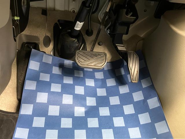 エブリイ ＪＯＩＮターボ　６型　ＬＥＤヘッドランプ　オートライト　スライドドア　プッシュスタート　スズキセーフティーサポート　４ＷＤ　衝突被害軽減システム　横滑り防止機能　シートヒーター　アイドリングストップ（34枚目）