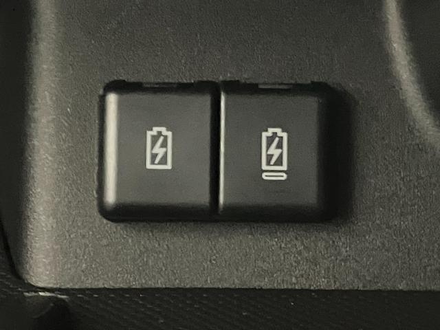 スペーシアカスタム カスタム HYBRID XS 4WD 衝突被害軽減ブレーキ LEDヘッドランプ オートライト スライドドア プッシュスタート シートヒーター オートエアコン 衝突被害軽減システム アイドリングストップ 横滑り防止機能 衝突安全ボディ ステアリングヒーター(61枚目)