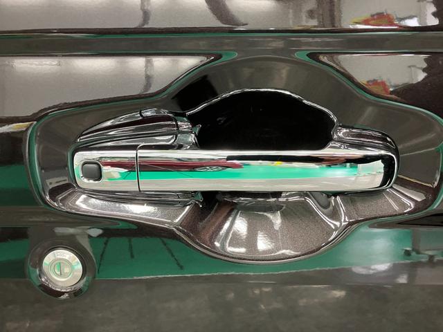 スペーシアカスタム カスタム HYBRID XS 4WD 衝突被害軽減ブレーキ LEDヘッドランプ オートライト スライドドア プッシュスタート シートヒーター オートエアコン 衝突被害軽減システム アイドリングストップ 横滑り防止機能 衝突安全ボディ ステアリングヒーター(75枚目)