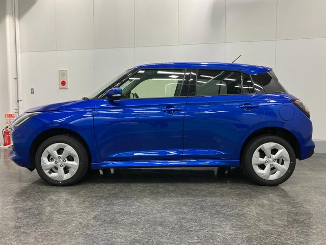 スイフト ＨＹＢＲＩＤ　ＭＸ　４ＷＤ　ＬＥＤヘッドランプ　オートライト　プッシュスタート　シートヒーター　オートエアコン　衝突被害軽減システム　アイドリングストップ　横滑り防止機能　衝突安全ボディ　盗難防止システム（12枚目）