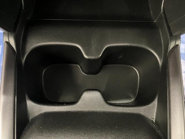 スイフト ＨＹＢＲＩＤ　ＭＸ　４ＷＤ　ＬＥＤヘッドランプ　オートライト　プッシュスタート　シートヒーター　オートエアコン　衝突被害軽減システム　アイドリングストップ　横滑り防止機能　衝突安全ボディ　盗難防止システム（49枚目）