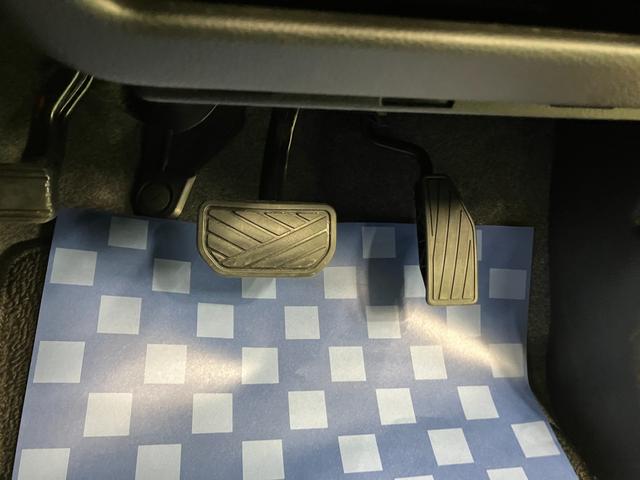 ハスラー タフワイルドターボ　３型　ＬＥＤヘッドランプ　オートライト　プッシュスタート　シートヒーター　オートエアコン　衝突被害軽減システム　アイドリングストップ　横滑り防止機能　衝突安全ボディ（42枚目）