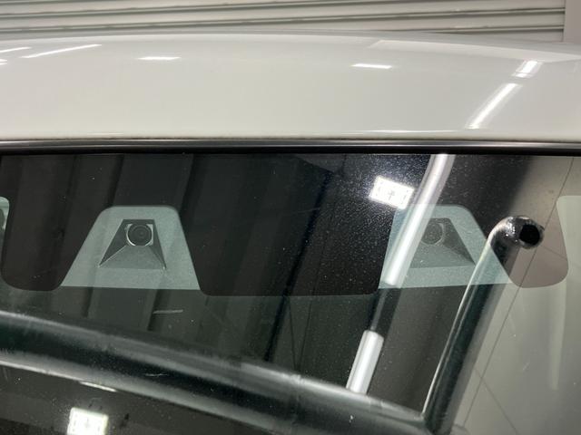 �y�f���A���J�����u���[�L�T�|�[�g�z�t�����g�K���X�ɐݒu�����u�X�e���I�J�����v���A�O���̃N���}��l�����m�B��Ԃ̌��m�ɂ��D��A����̊댯���@�m���A�Փ˔�Q�y���u���[�L�ȂǂŏՓˉ�����T�|�[�g���܂��B