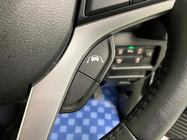 ハスラー ＨＹＢＲＩＤ　Ｘ　４ＷＤ　全方位モニター付きナビ　バックカメラ　オートライト　Ｂｌｕｅｔｏｏｔｈ　プッシュスタート　シートヒーター　オートエアコン　４ＷＤ　衝突被害軽減システム　アイドリングストップ　横滑り防止機能（32枚目）