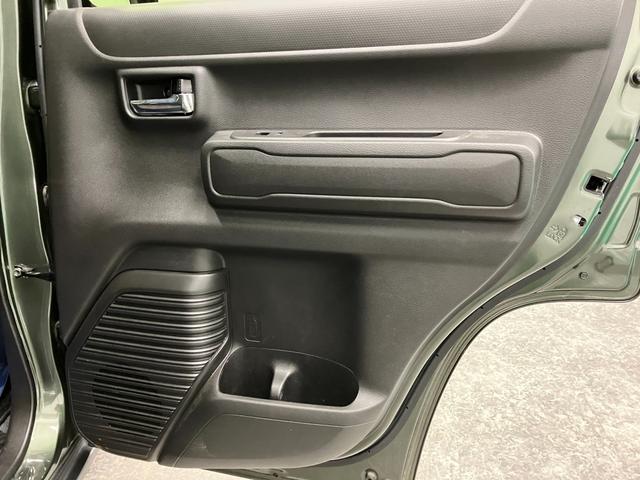 ハスラー ＨＹＢＲＩＤ　Ｘ　４ＷＤ　全方位モニター付きナビ　バックカメラ　オートライト　Ｂｌｕｅｔｏｏｔｈ　プッシュスタート　シートヒーター　オートエアコン　４ＷＤ　衝突被害軽減システム　アイドリングストップ　横滑り防止機能（67枚目）