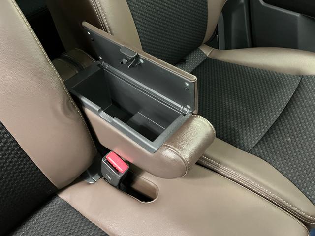 ハスラー Ｊ　ＳＴＹＬＥ　ＩＩＩ　ターボ　ナビ　バックカメラ　オートライト　Ｂｌｕｅｔｏｏｔｈ　プッシュスタート　シートヒーター　オートエアコン　ＥＴＣ　衝突被害軽減システム　アイドリングストップ　横滑り防止機能　衝突安全ボディ（40枚目）