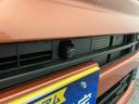 【全方位モニター用カメラ装着車】クルマの前後左右に4つのカメラを設置。対応ナビゲーション(販売会社装着アクセサリー)を装着すれば、クルマを真上から見たような映像などを映し出す全方位モニターに