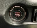 【キーレススタートシステム】エンジンスタートがボタン一つで始動。キーはポケットやカバンに入れたままでもエンジン始動が可能です。