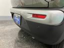 【後退時ブレーキサポート】リヤバンパーに4つの超音波センサーを内蔵し、車両後方にある障害物を検知。透明なガラスなども検知でき、コンビニの駐車場などでの衝突回避をサポートします。