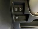 【運転席インパネスイッチ】安全装置関係のスイッチも操作しやすい位置に配置されています。